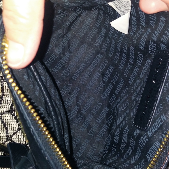 STEVE MADDEN mini purse! - Picture 7 of 14